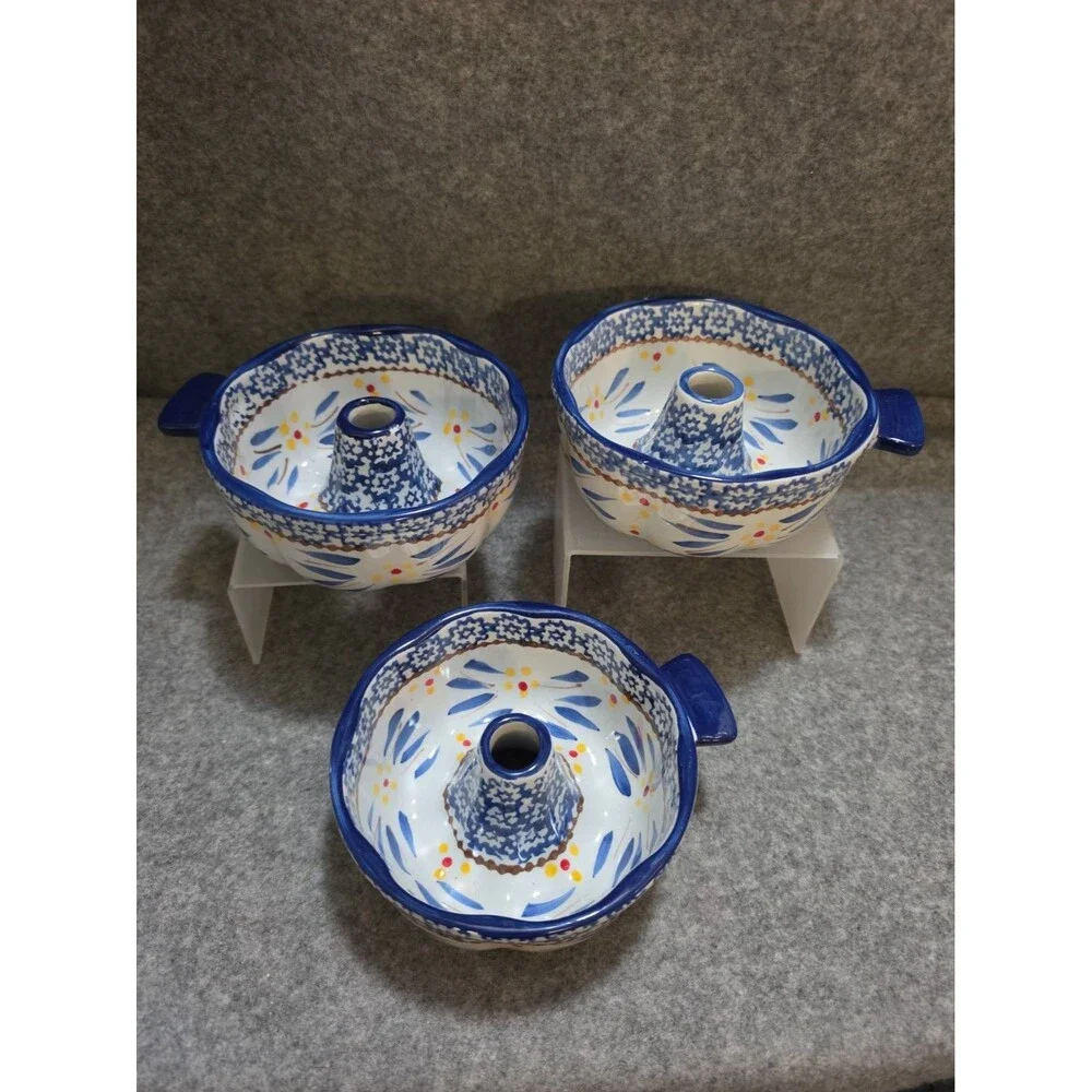 Set 3 Temp-Tations Old World Blue Dishes, Mini Bundt pans, 5.5